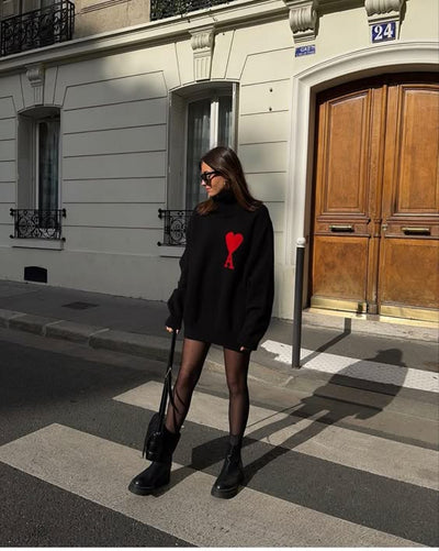 AMI LOVE UNISEX SWEATER