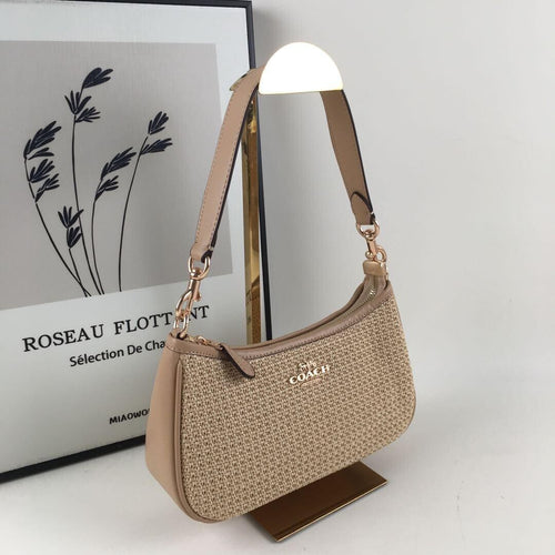 Trendy Coach Handbag