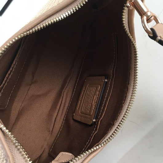 Trendy Coach Handbag